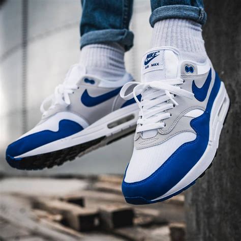 nike air max one white